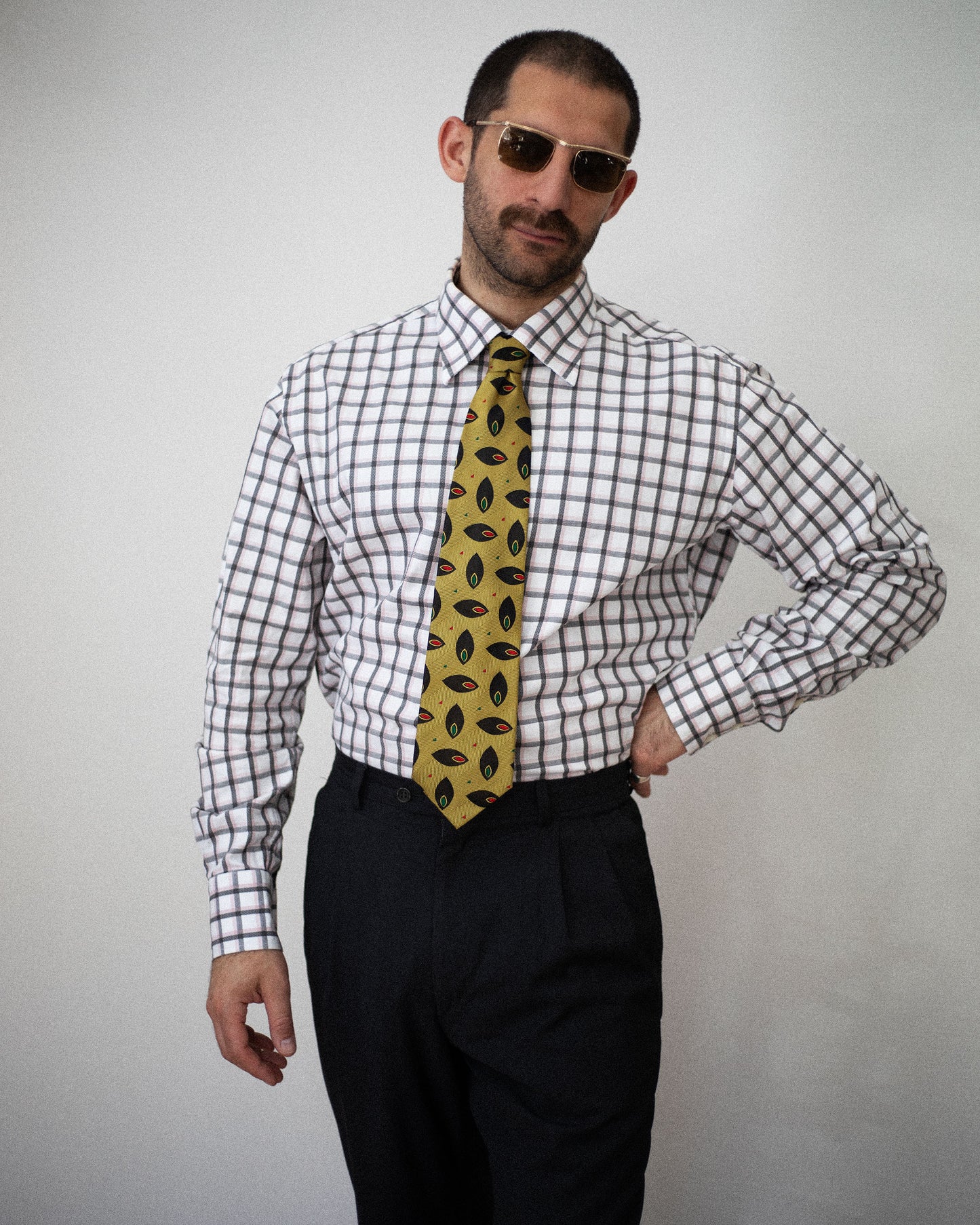 Classic Versace checkered button-up shirt – luxury vintage fashion
