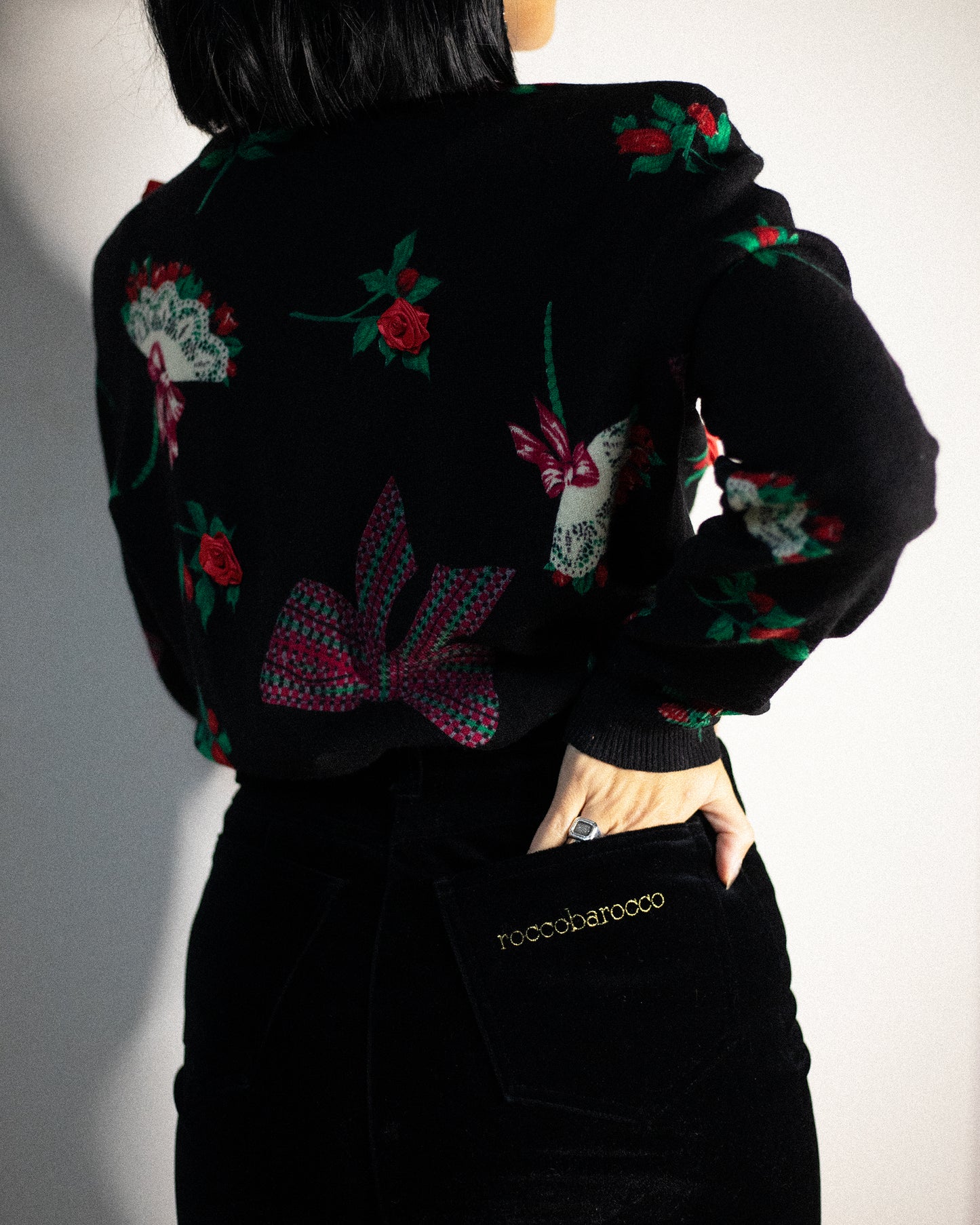 Black velour mini skirt with gold Roccobarocco logo embroidery – vintage 90s style, Italian size 44