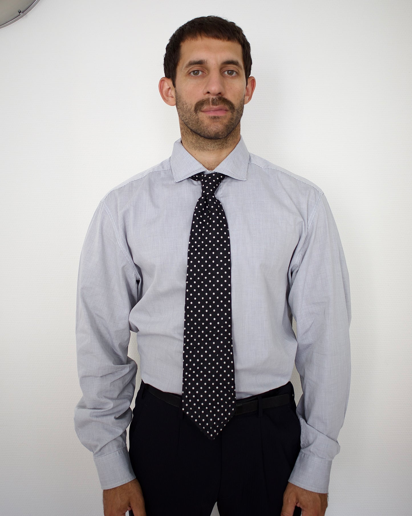 Cutaway Collar Shirt