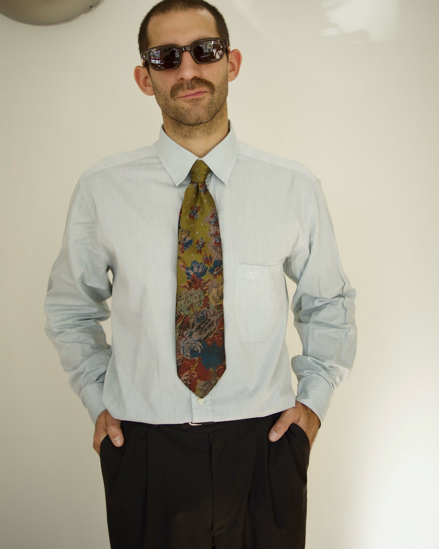 Classic Collar Shirt (L)