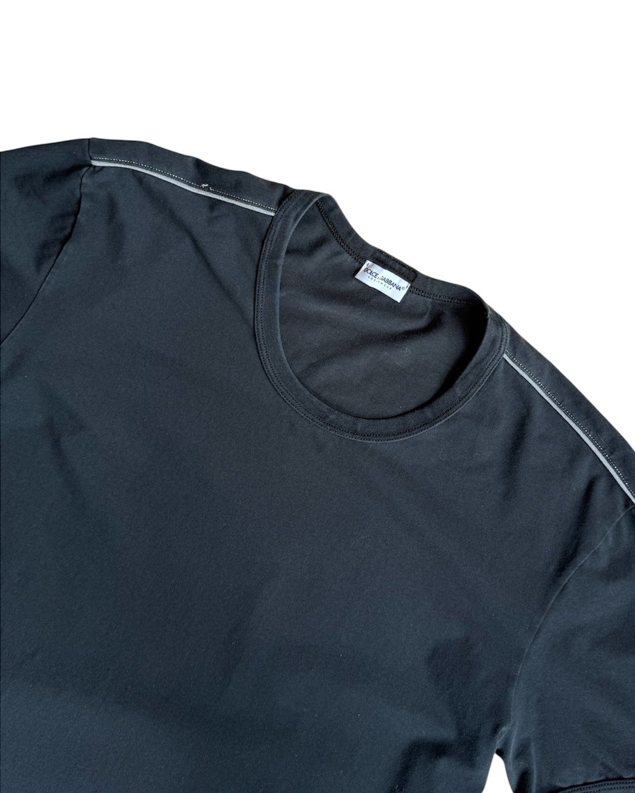 Close-up of neckline and fabric texture on Y2K Dolce & Gabbana slim tee