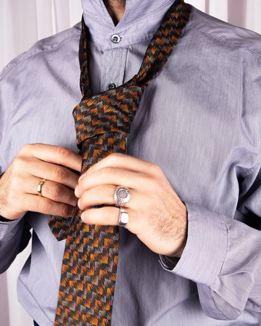 Zig Zag Pattern Silk Necktie
