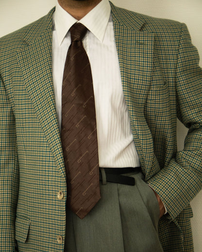 Houndstooth Wool Suit (50)