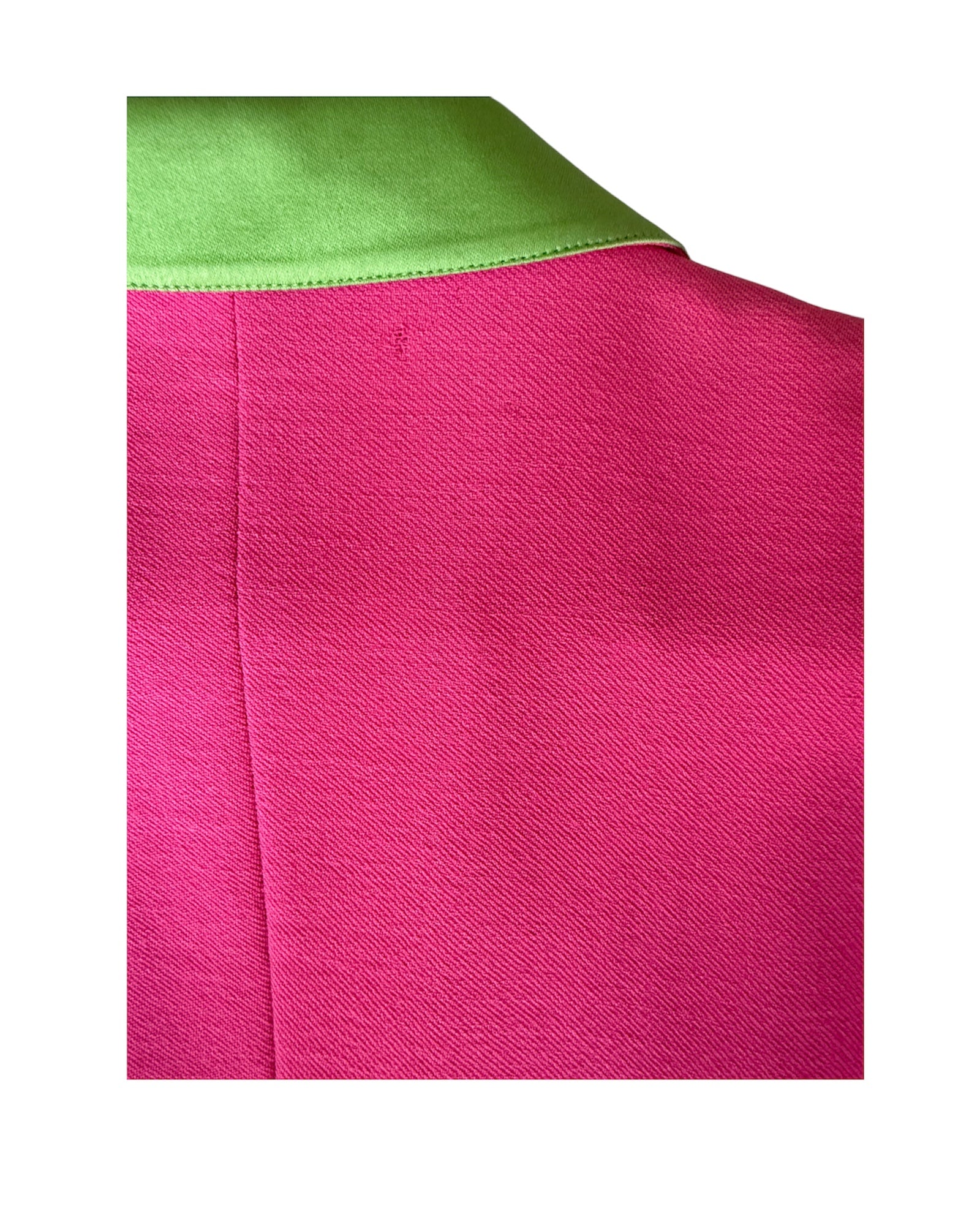 Close-up of the fabric and seam detailing on the Roccobarocco blazer