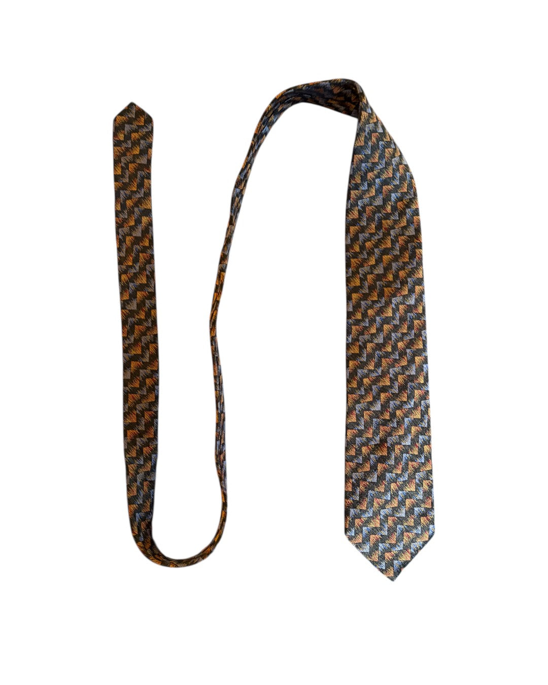 Zig Zag Pattern Silk Necktie